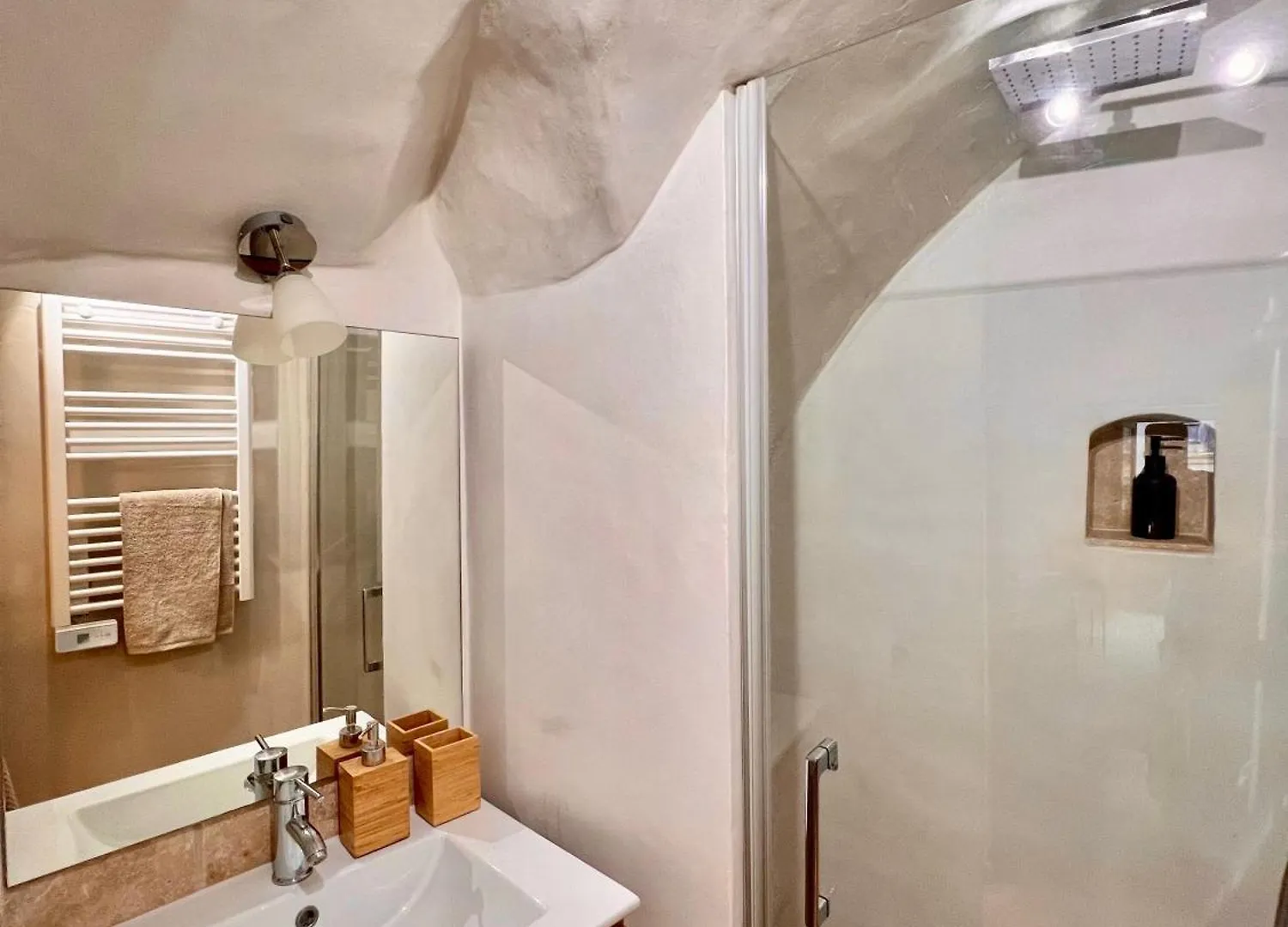 Coeur Du Luberon Apartment Lourmarin 0*,  France